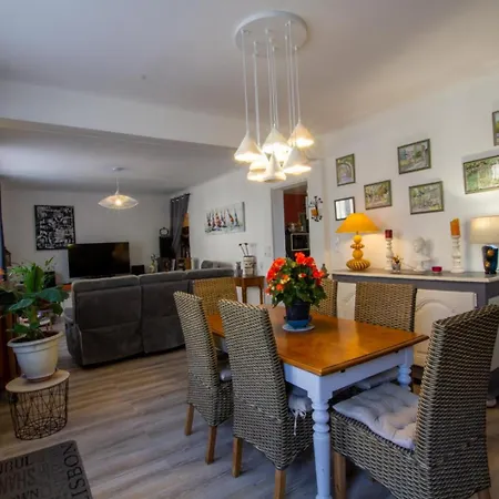 בית נופש La Petite Barque *