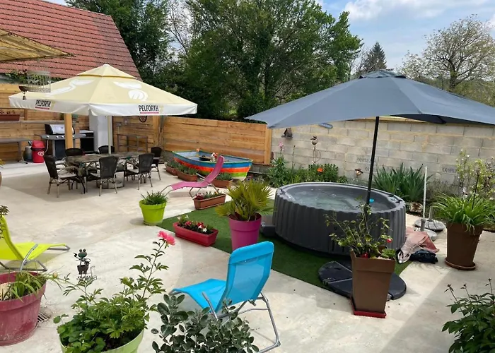 Ferienhaus La Petite Barque Saint-Julien-de-Lampon